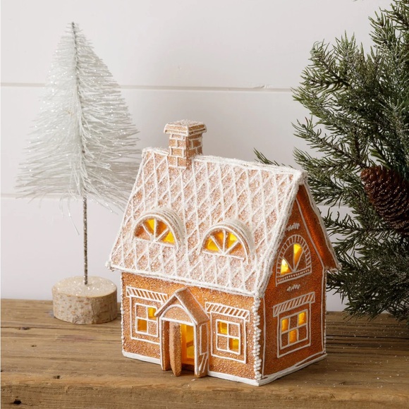 🌟2/$50🌟Gingerbread Lighted Cottage - Picture 1 of 11